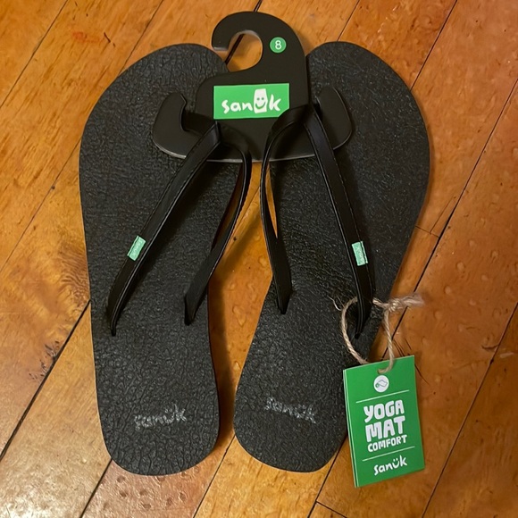 Sanuk Shoes Sanuk Yoga Mat Flip Flops Poshmark